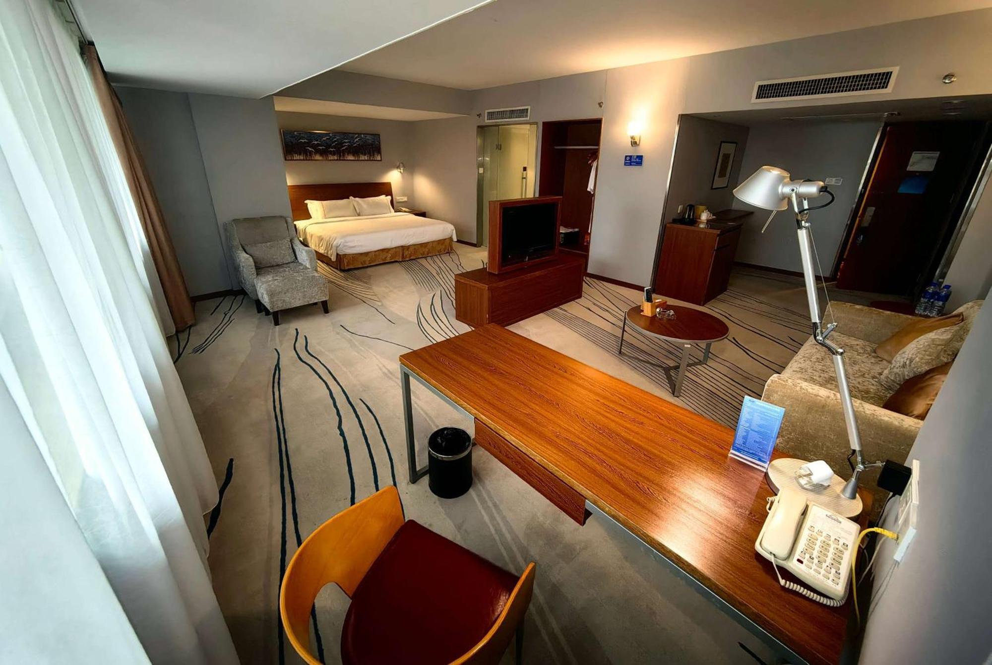 Days Inn Guangzhou Exterior foto